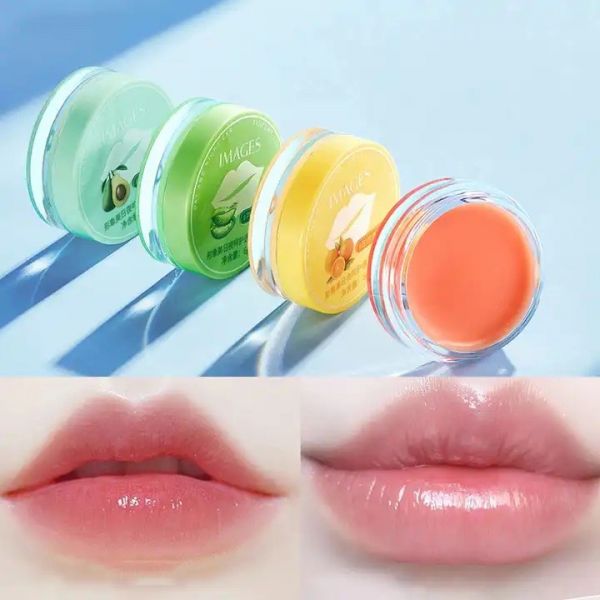 Moisturizing and nourishing mask-balm for dry and chapped lips with orange flavor